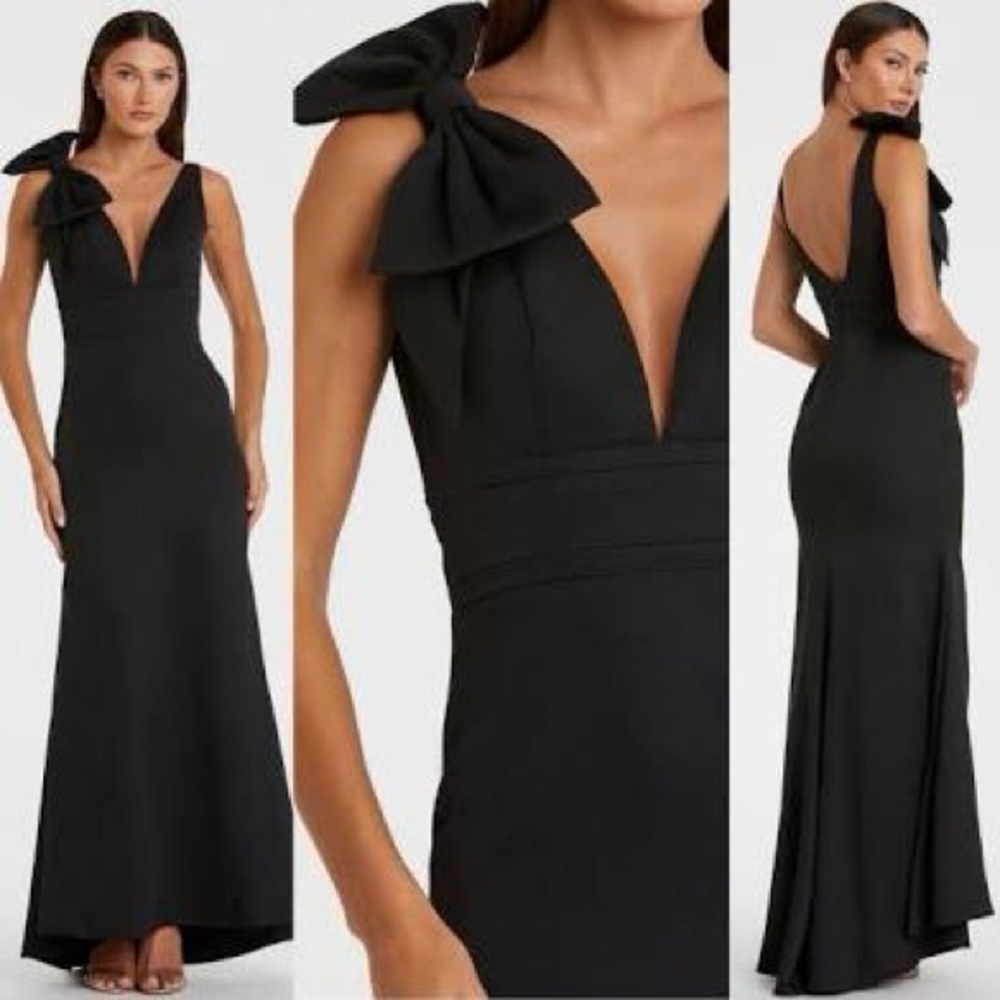 MAC DUGGAL
Black Sleeveless V Neck Bow Detail Mermaid Gown
Size 12 
Brand New